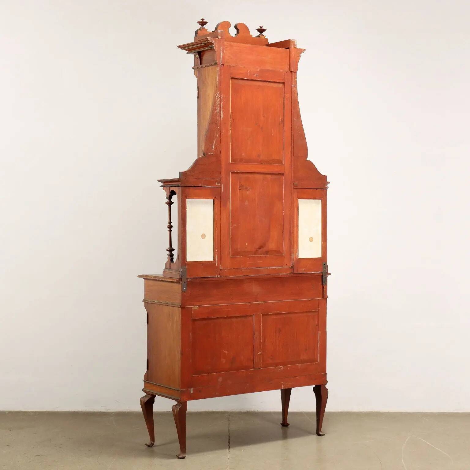 Antique Art Nouveau display cabinet in mahogany, Italy, 19th century.