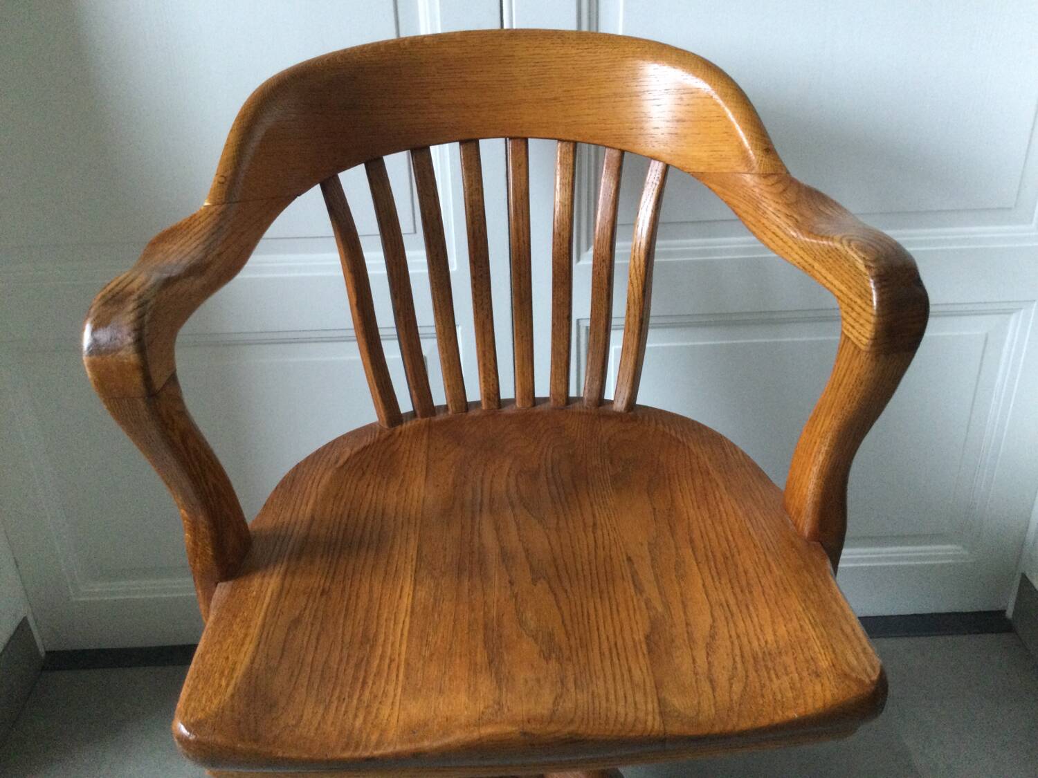 American rocking chair by H.Krug Canada