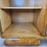 1940s Art Decò dressing table in blond walnut with sliding glass