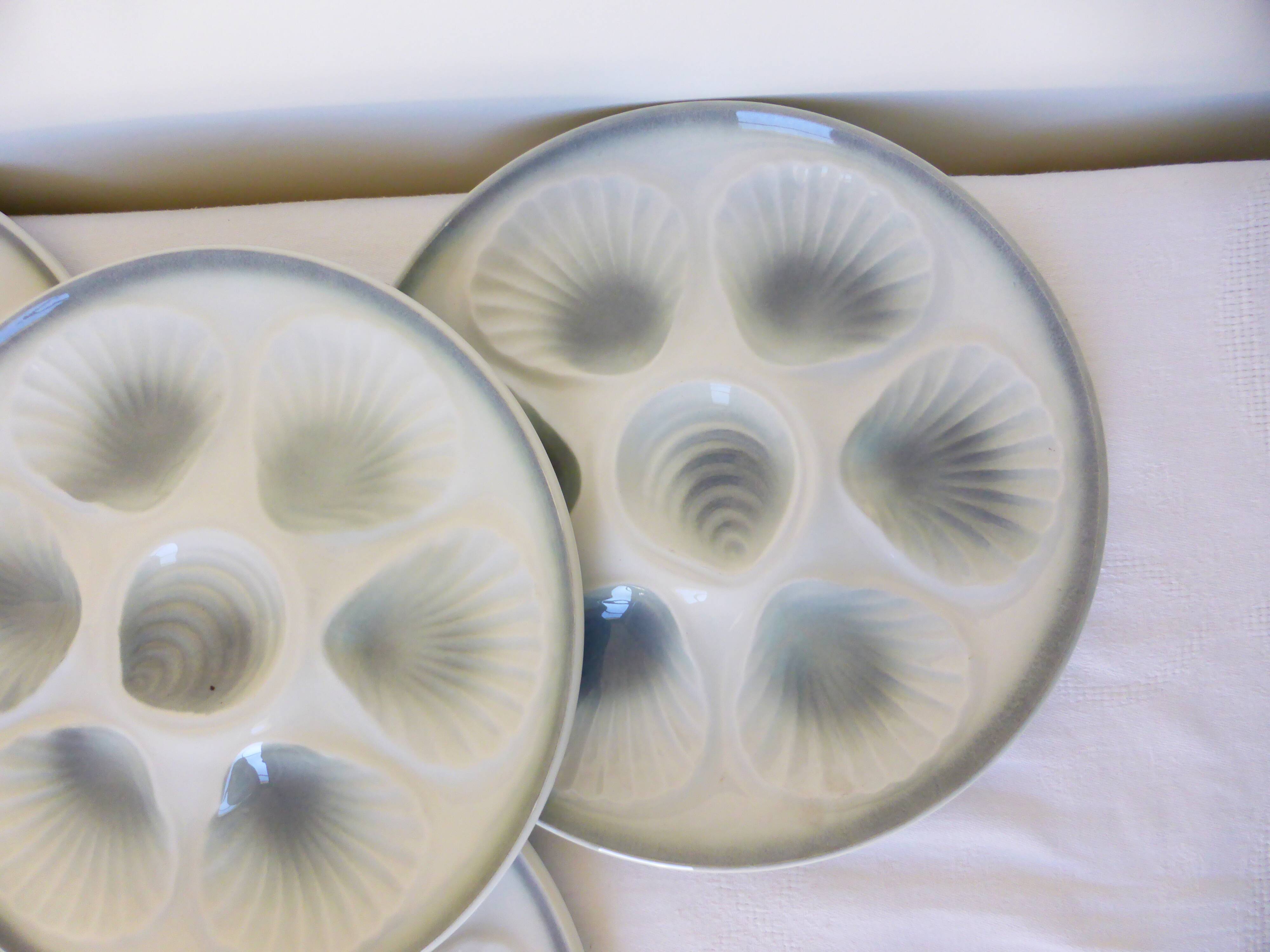 4 vintage Moulin des Loups porcelain oyster plates 2106172