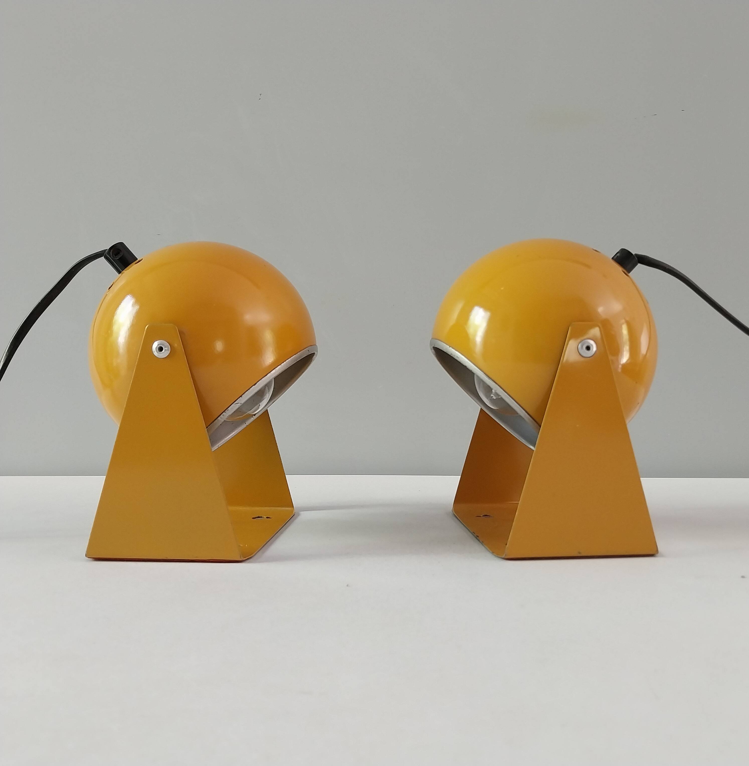 Paire de lampes de table italiennes des années 70.
