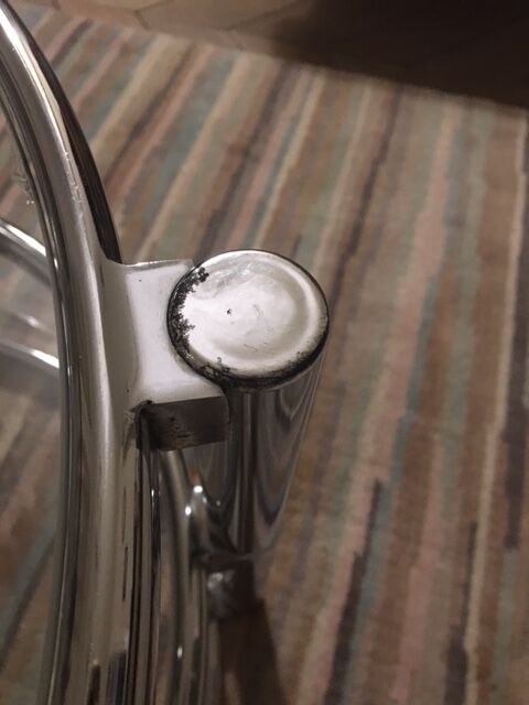 Round coffee table in glass and chrome 4 removable trays