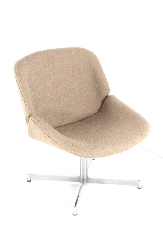 Geoffrey Harcourt for Artifort Exquis armchair - new upholstered