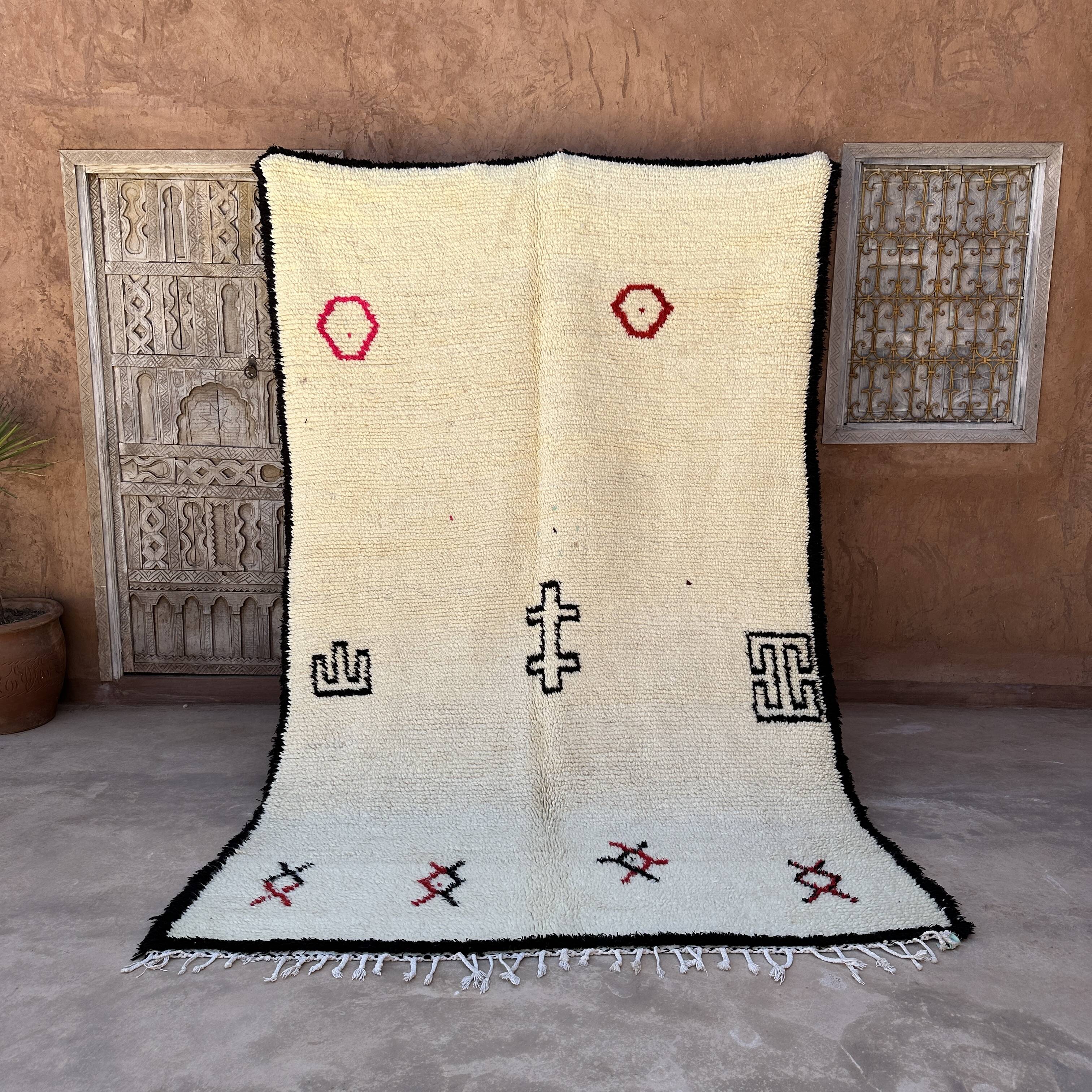 Moroccan carpet white - 179 x 280 cm