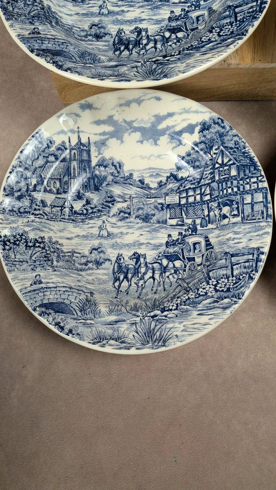 Set of 6 vintage blue Castellania deep plates.