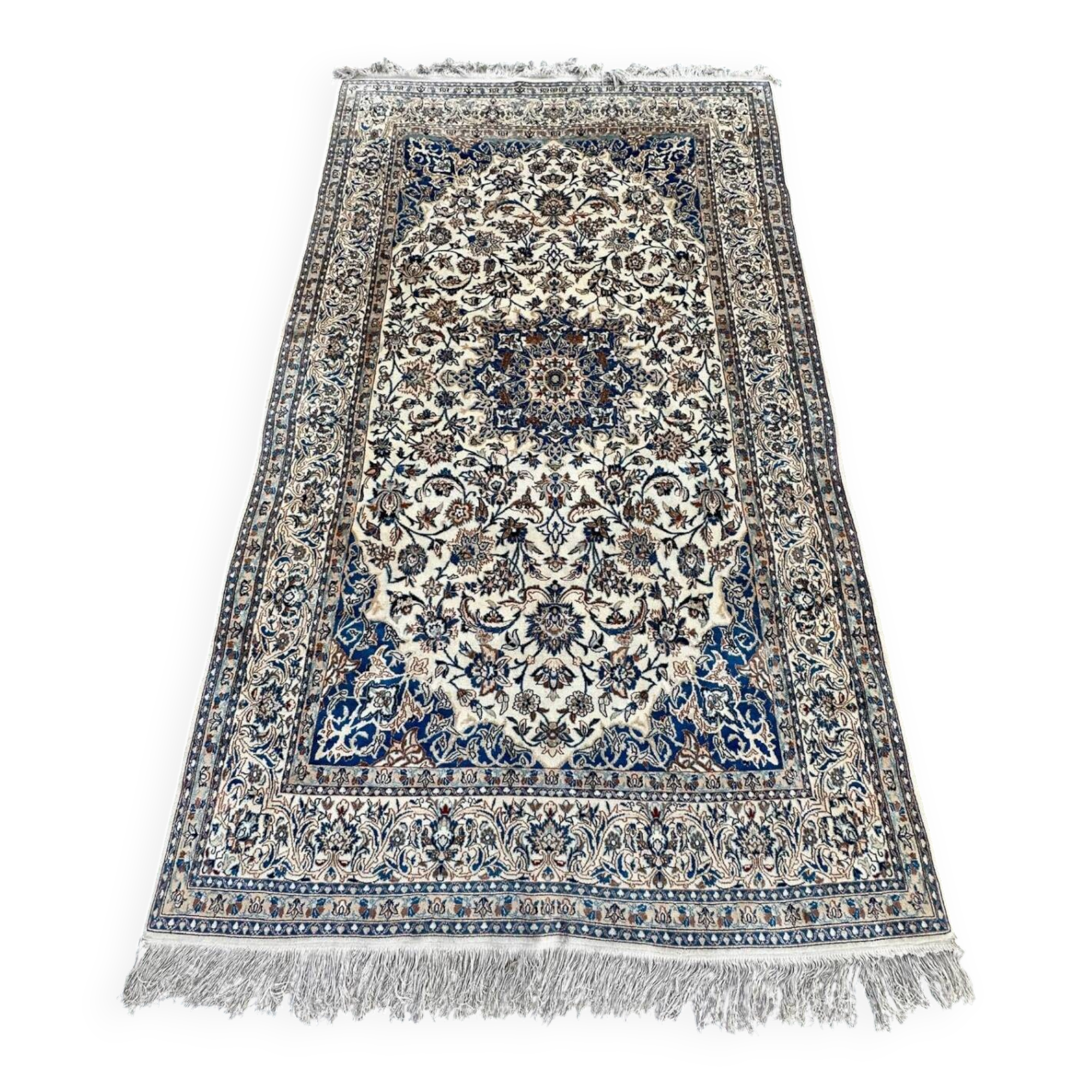 Hand-knotted Dwarf Persian Rug