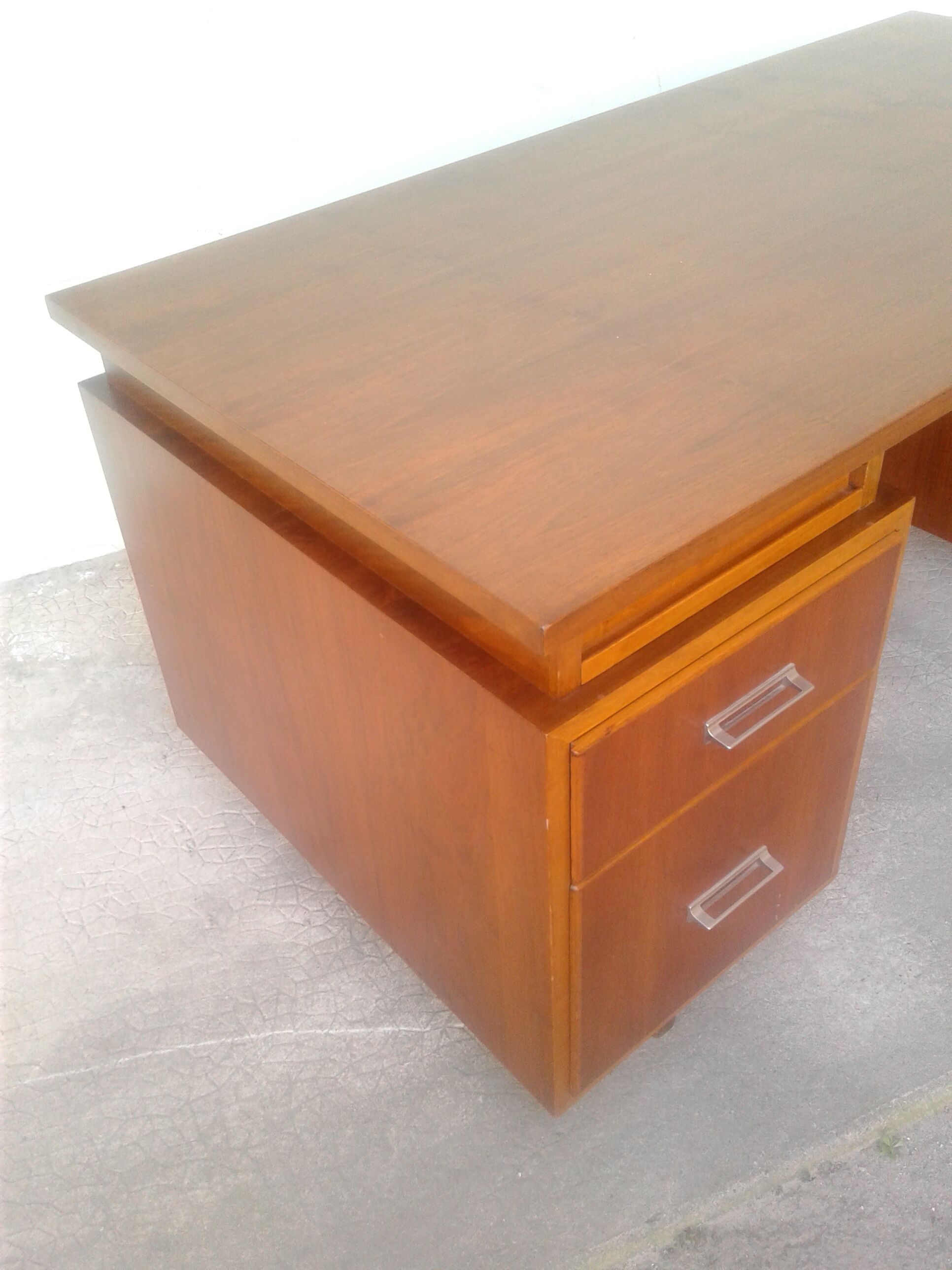 Large French desk Burwood of the 50s .