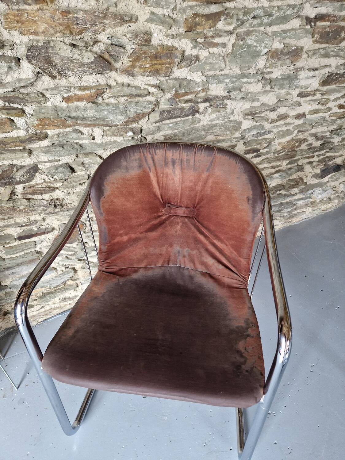 Lot de 4 Chaises à Bras, En Métal Chromé – 1970