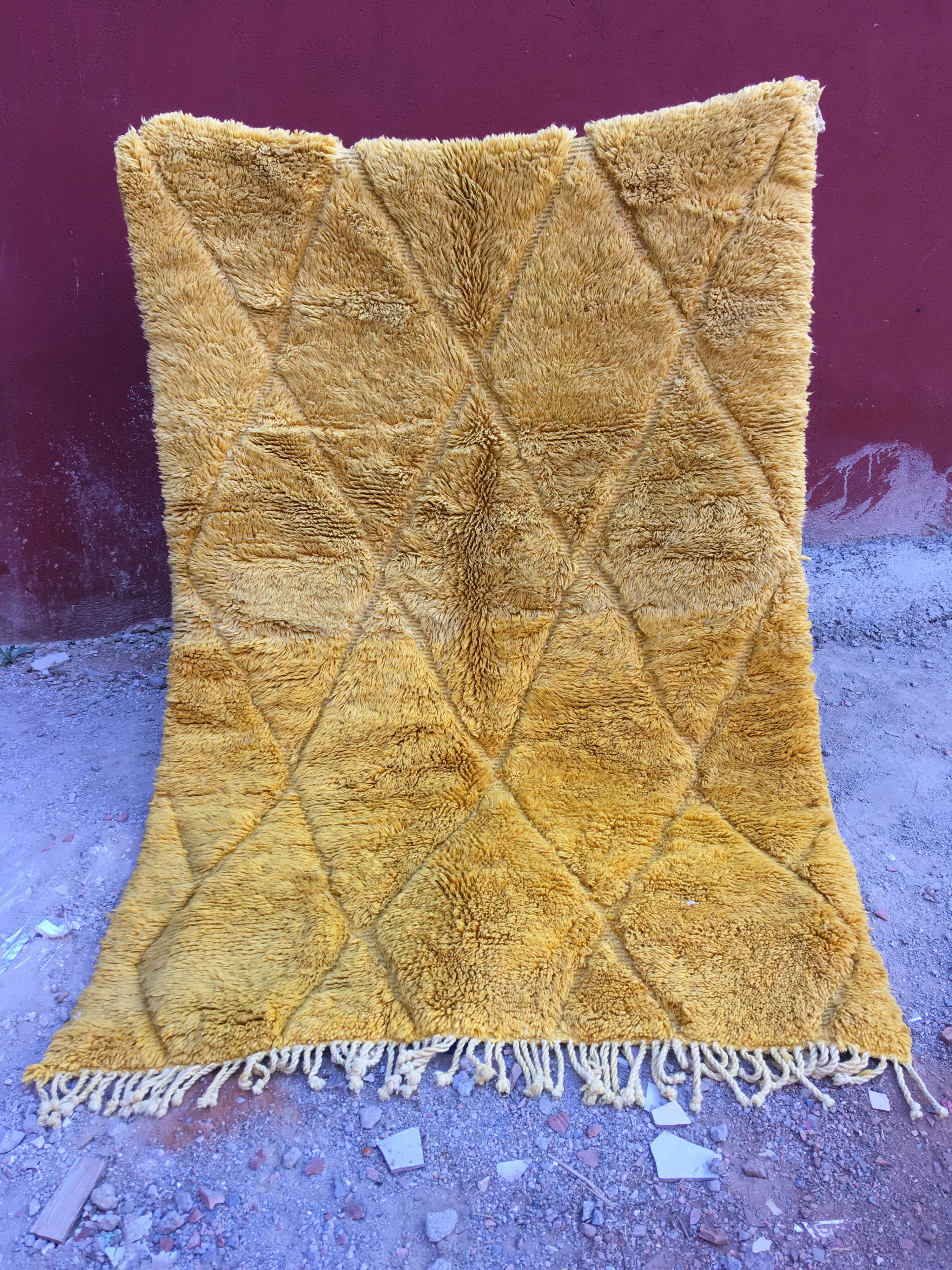Tapis Mrirt d'exception 200 x 135 cm