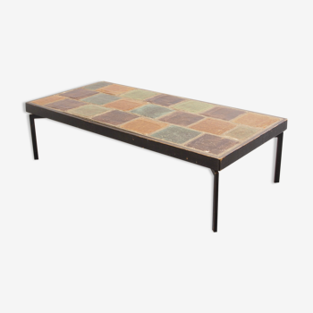 Table basse rectangulaire moderniste du milieu du siècle avec dessus en céramique de tuiles