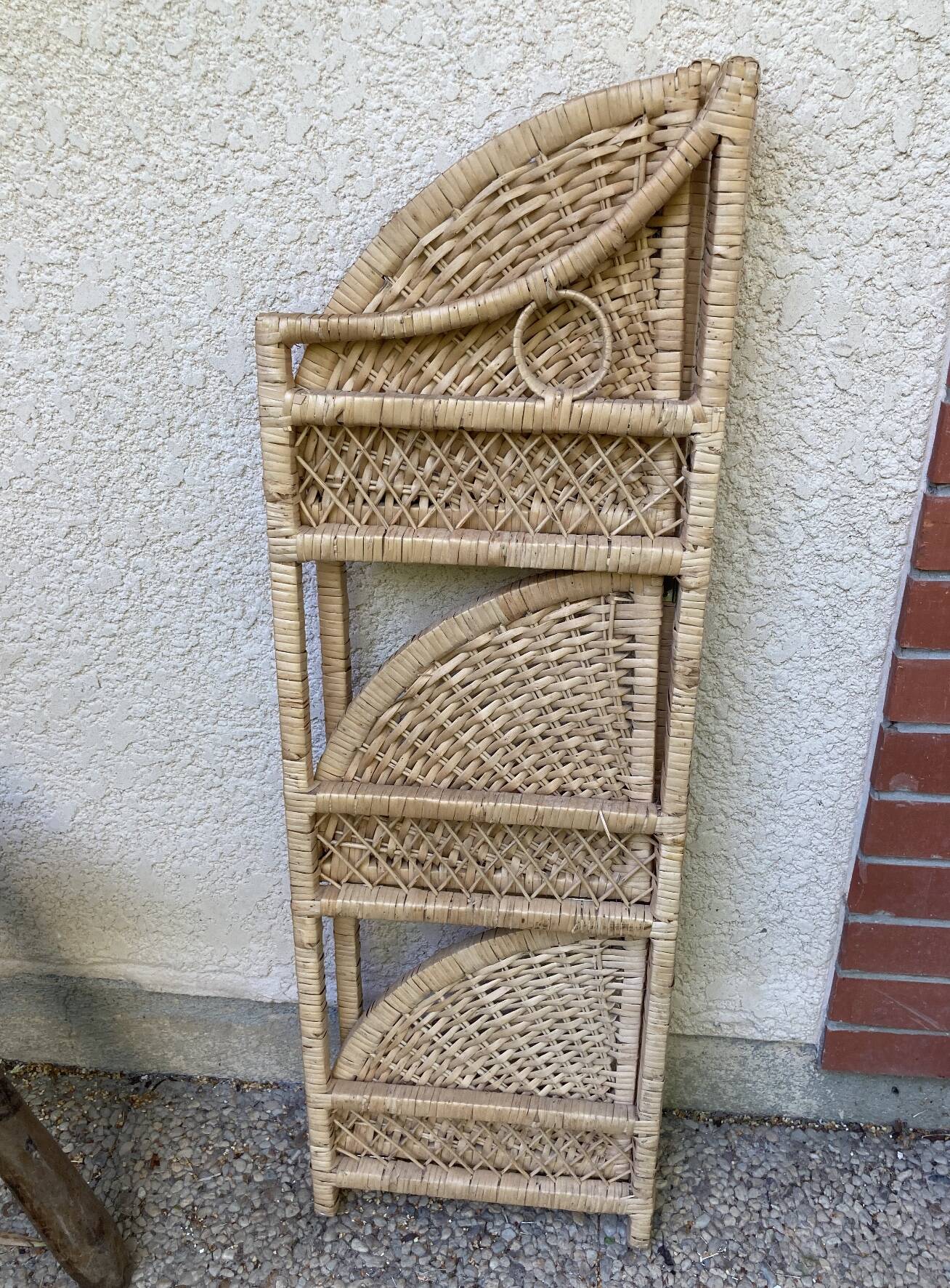 Vintage rattan corner shelf