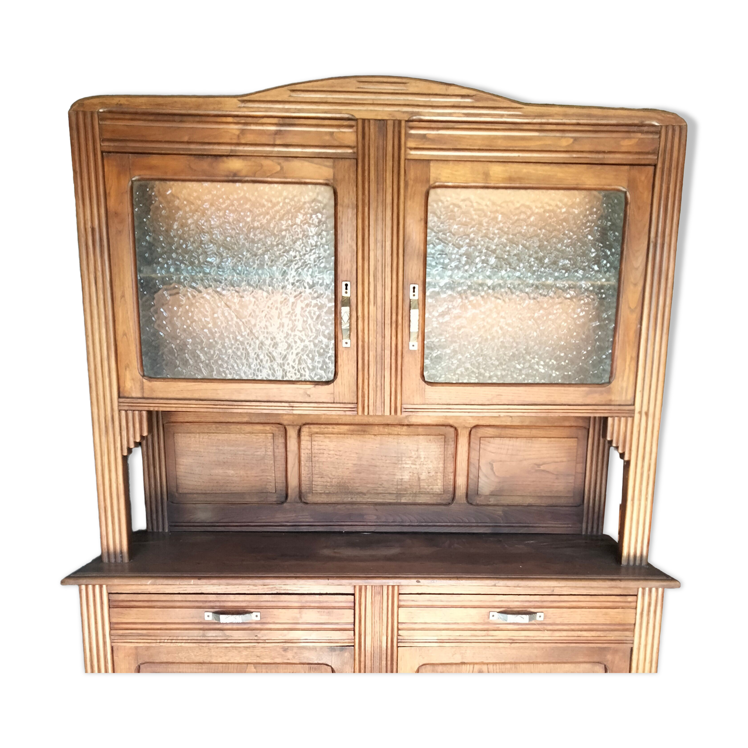 Mado style kitchen furniture