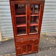 Joli cabinet vitrine indochinois deux corps. Milieu XXe siècle