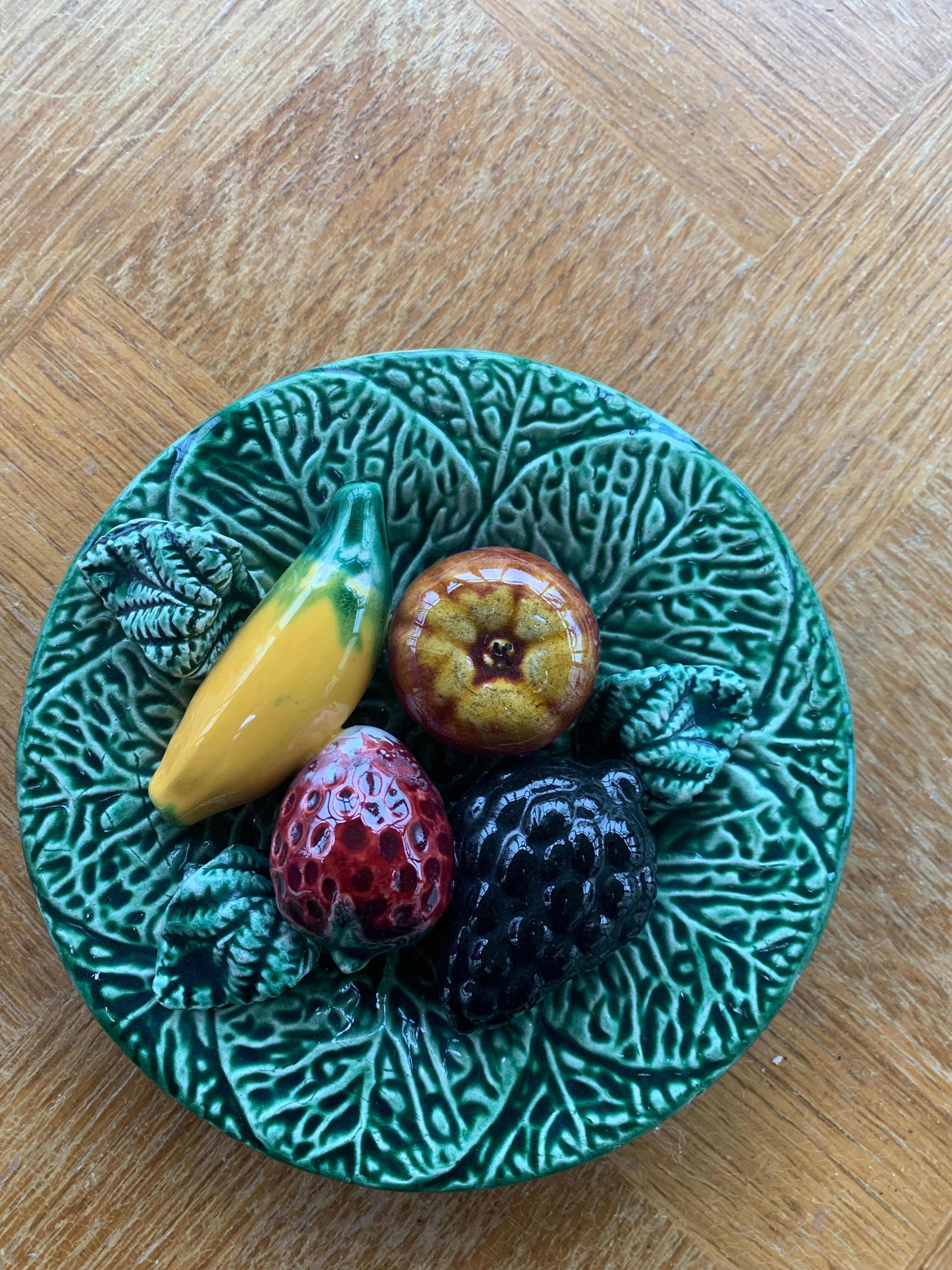 Collector's plate, slurry, fruit, vintage glazed ceramic