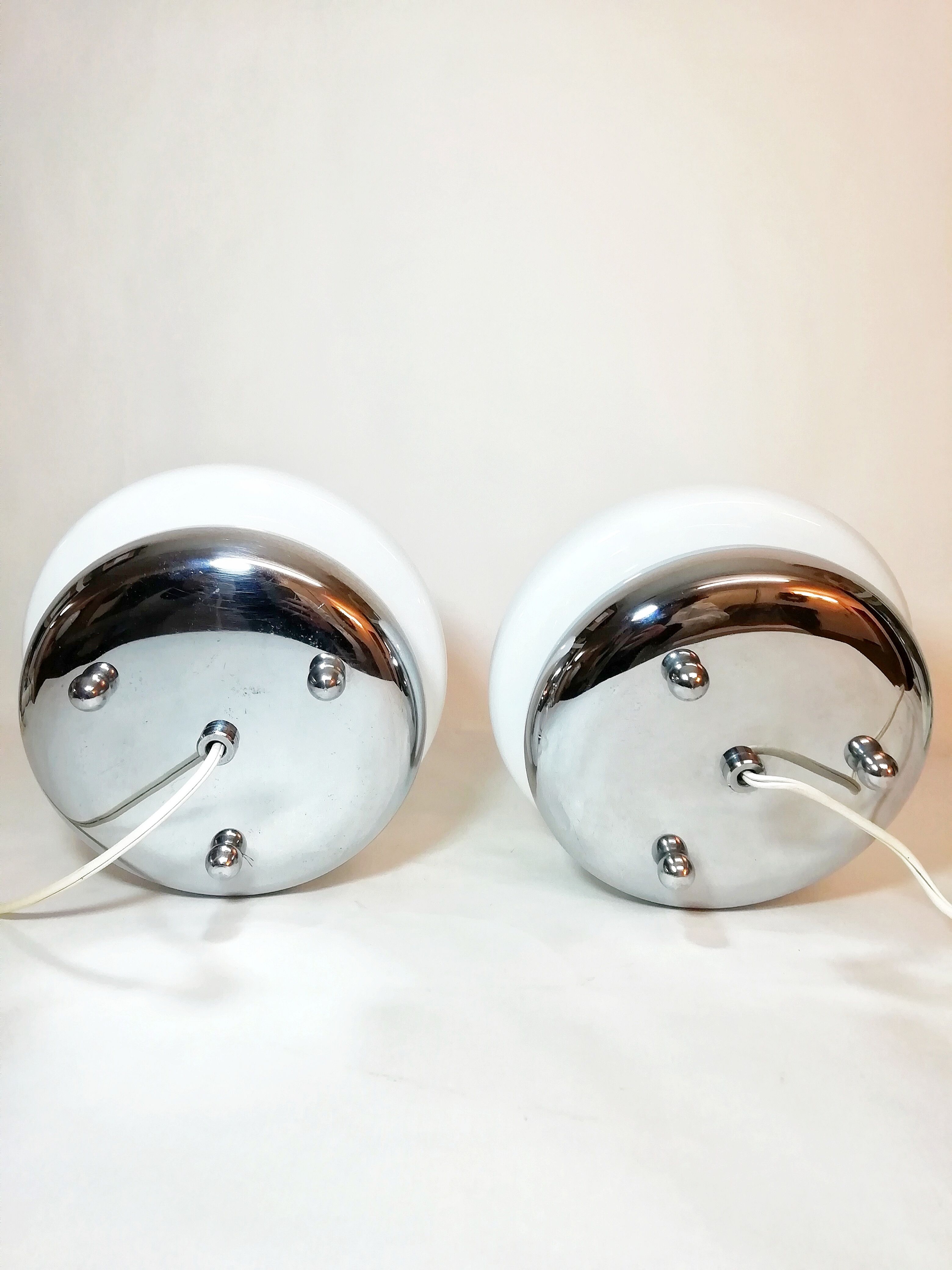 Pair of table lamps