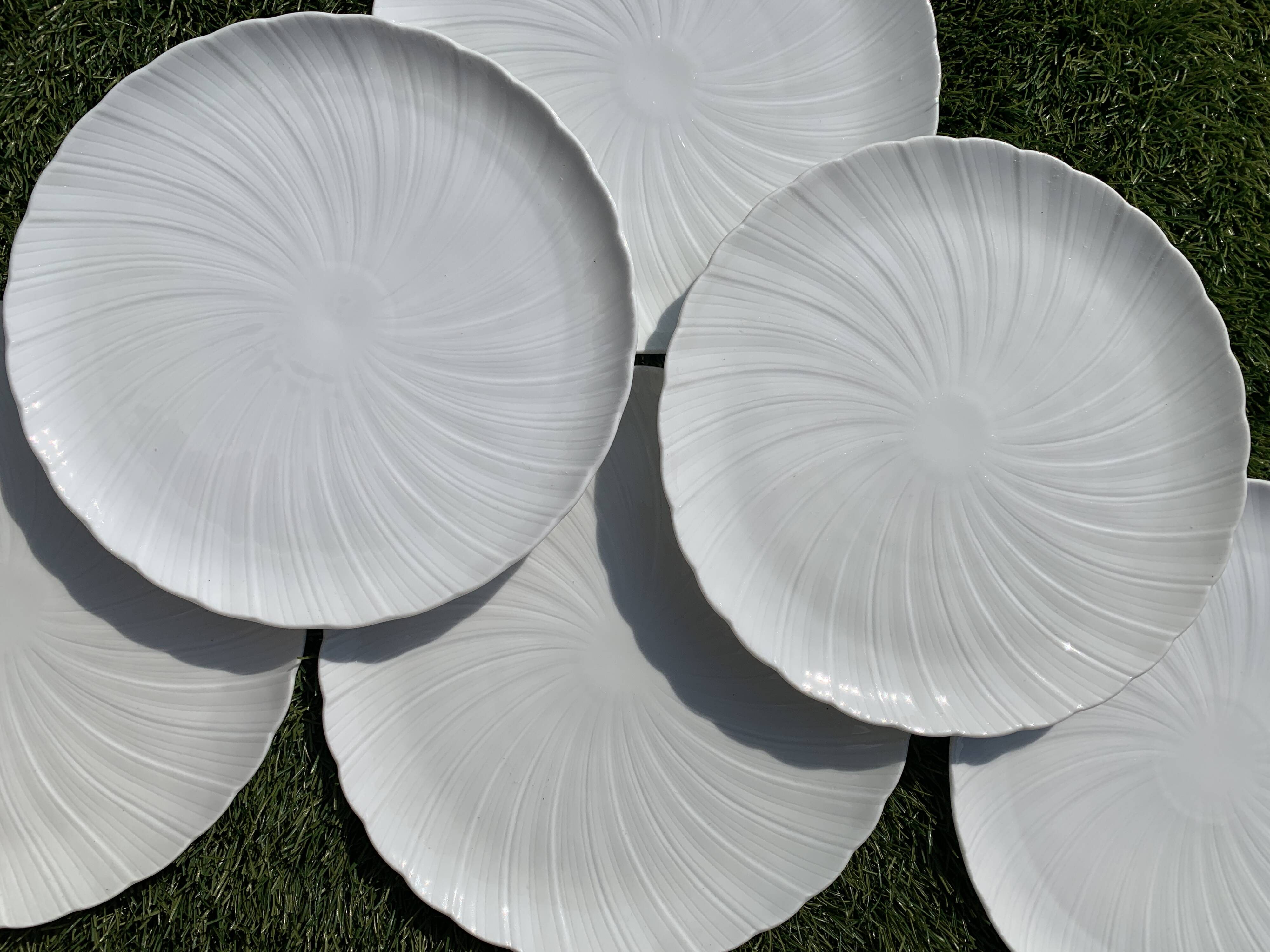 6 dessert plates in Godronnée porcelain from Limoges Bernardaud