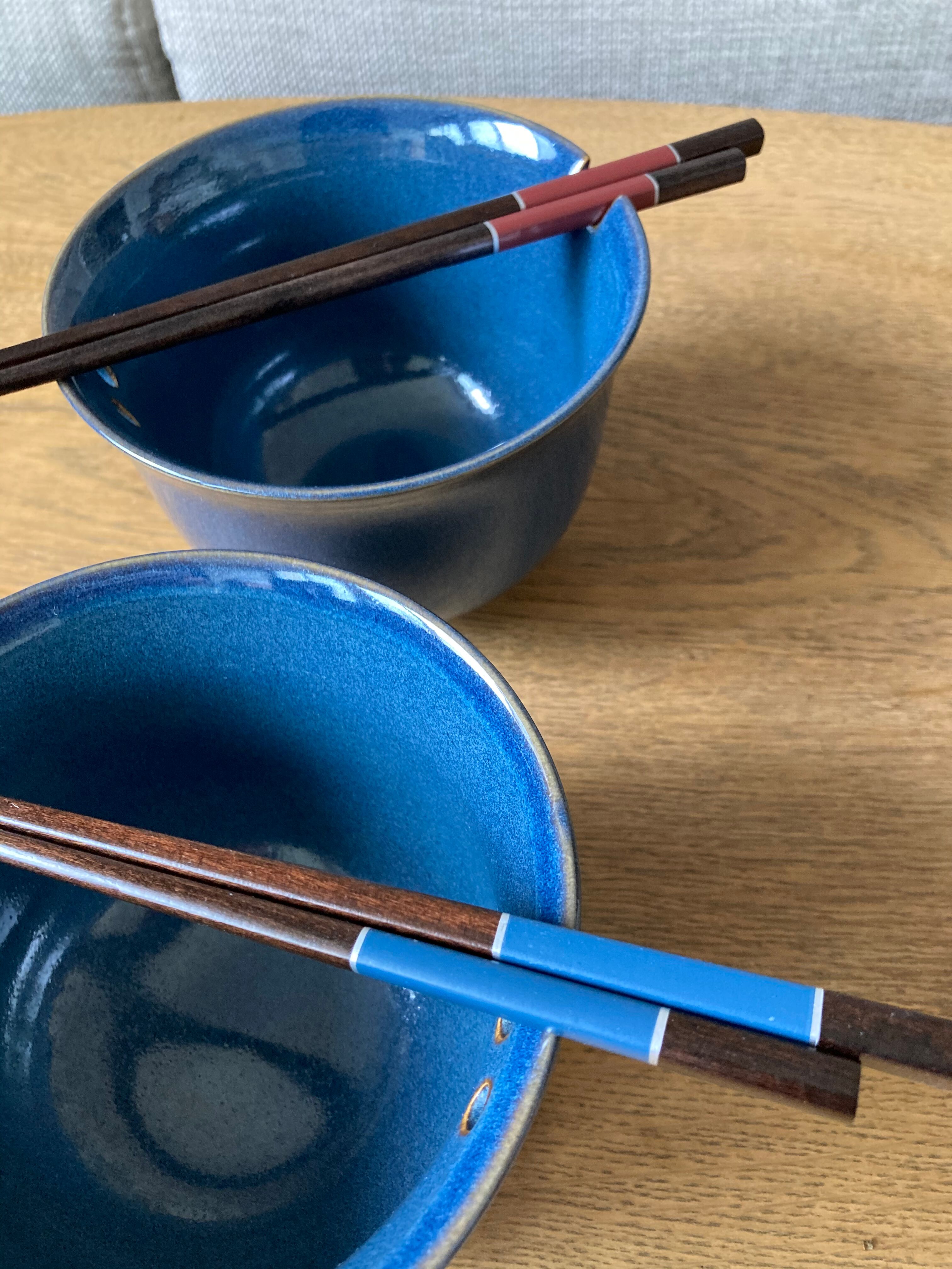 Service japonais en grès bleu
