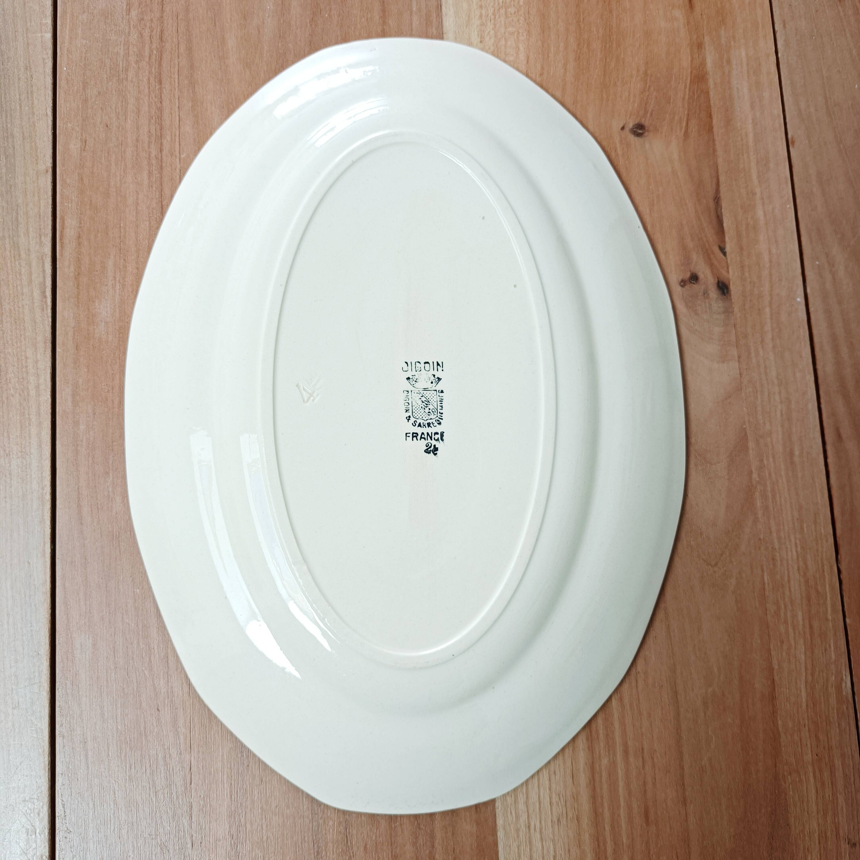 Digoin oval dish blue pink