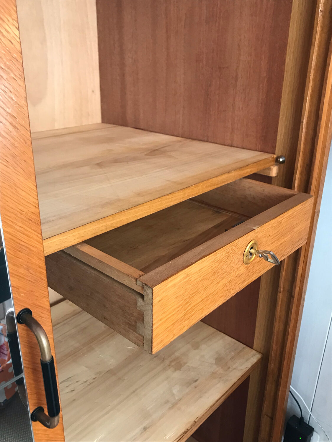 Vintage wardrobe foot compass