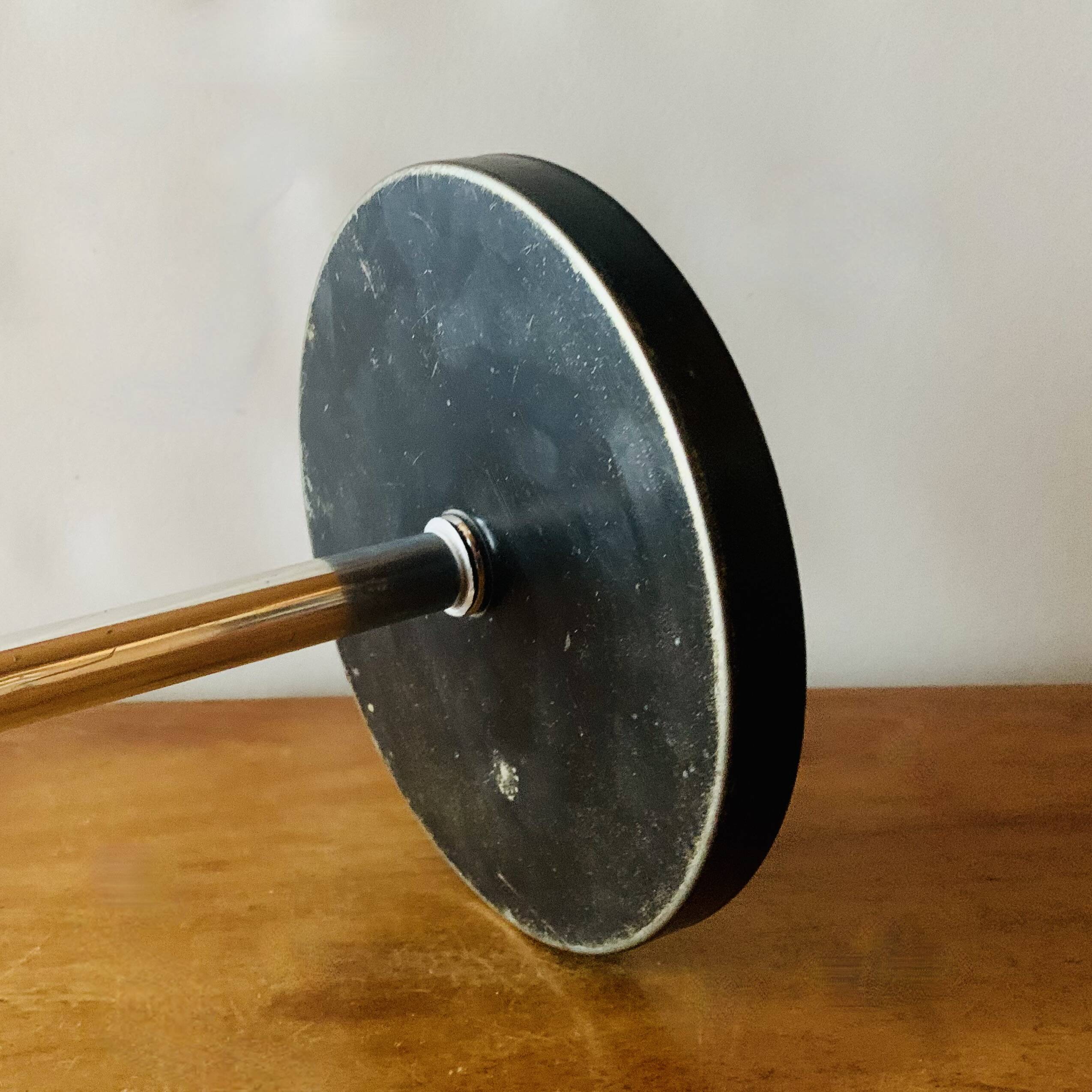 Vintage metal ashtray - push up