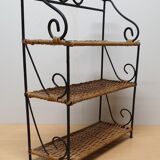 Etagère en fer forgé et osier