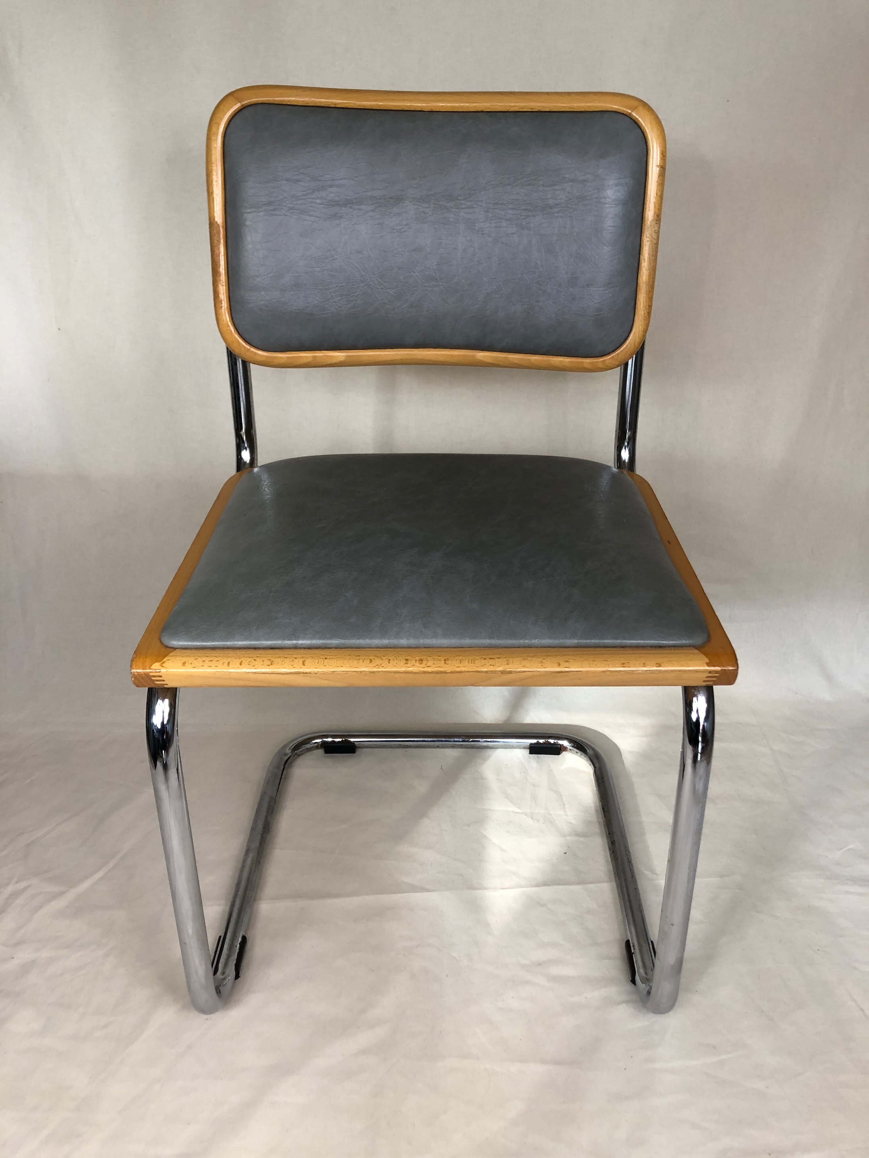 Pair of chairs b32 Marcel Breuer Made in Italy