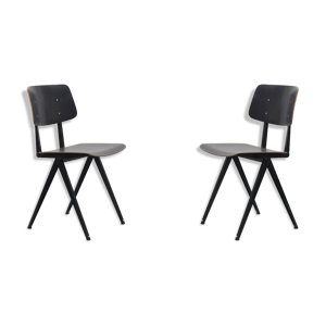 Paire de chaises S16