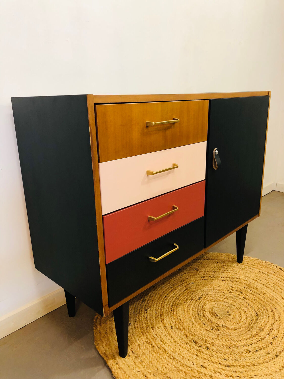 Commode vintage