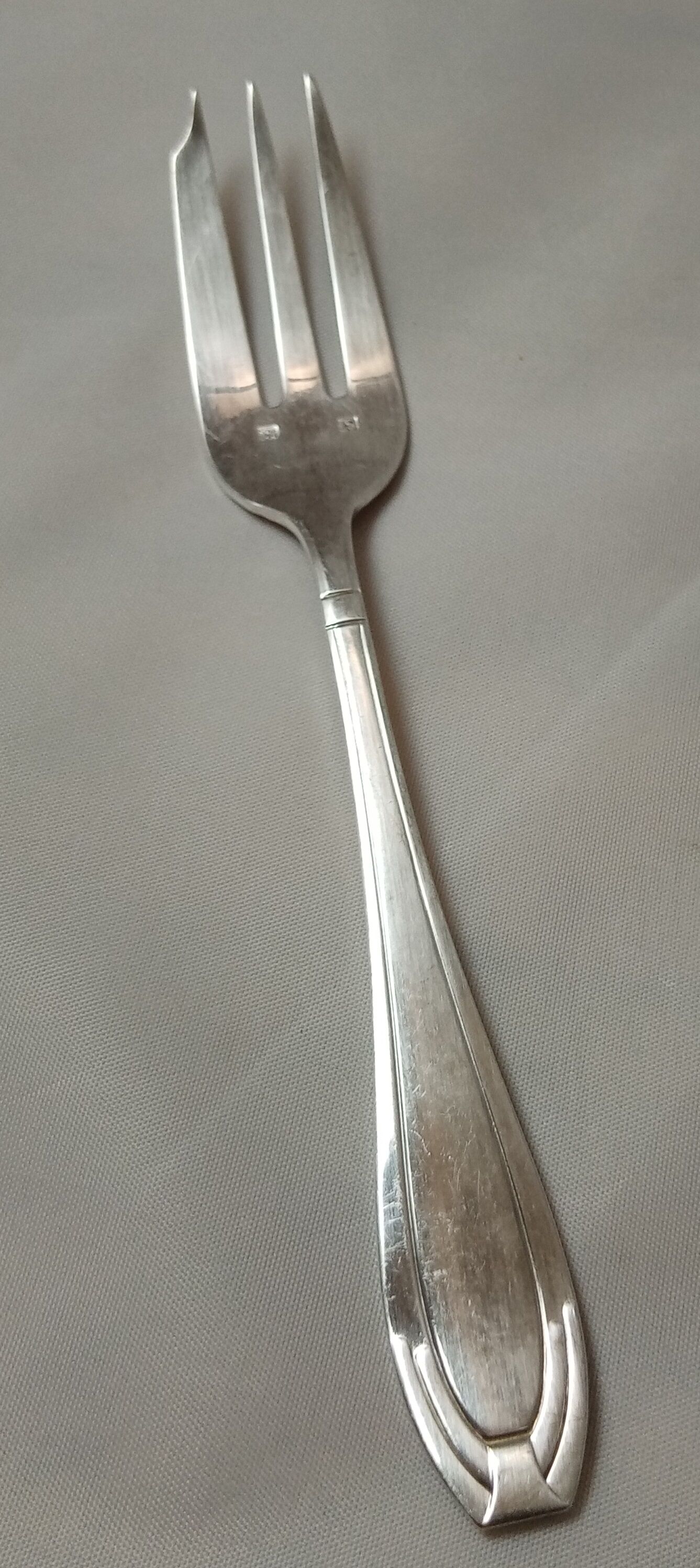 Suite 12 dessert forks silver metal era art deco