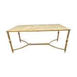 Table basse dessus pierre