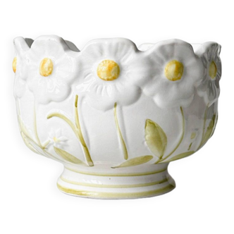 Slip planter - ceramic decorated with yellow and white flowers
