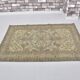 Tapis anatolien à décor géométriques verts