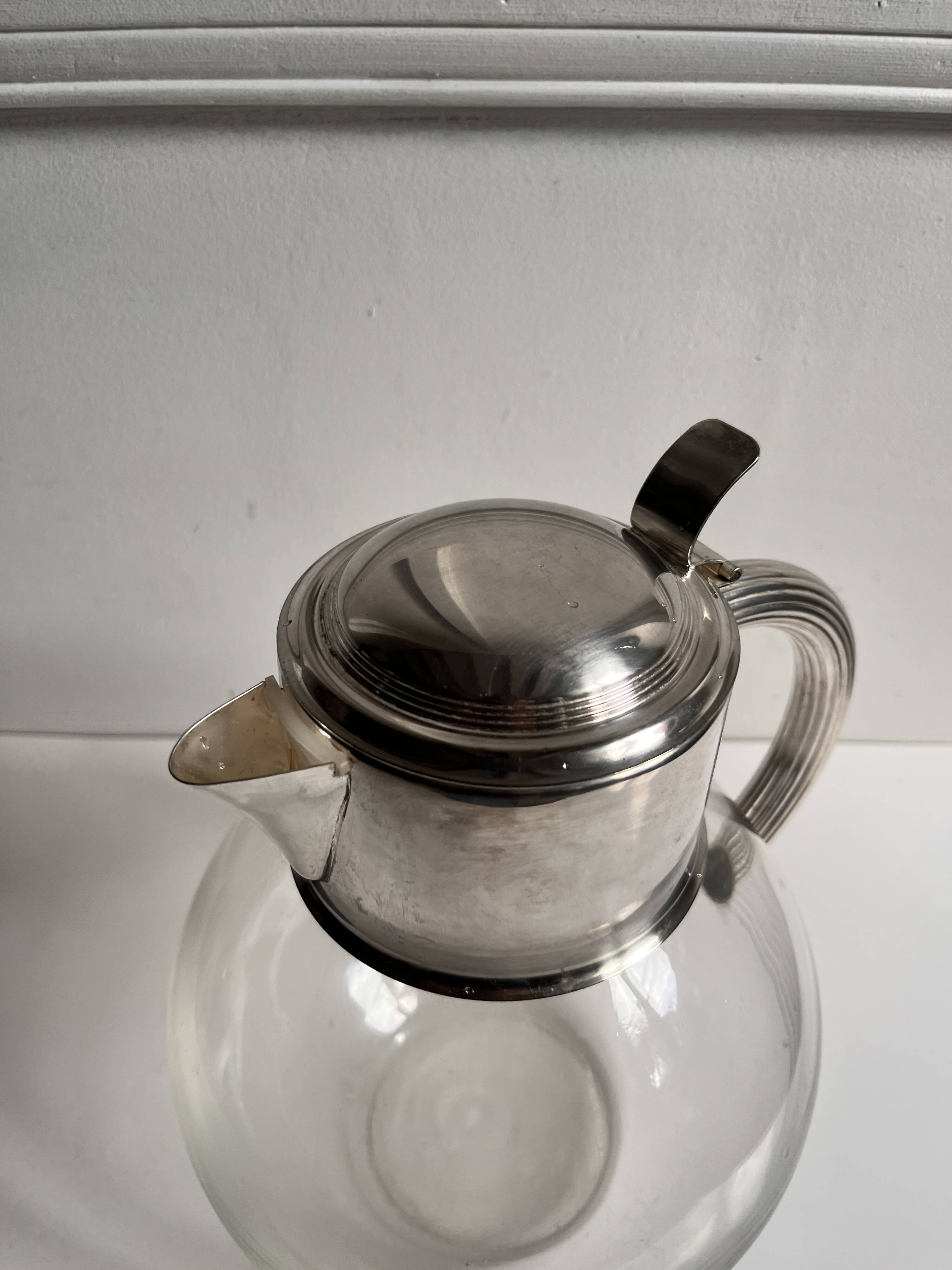 Carafe art déco
