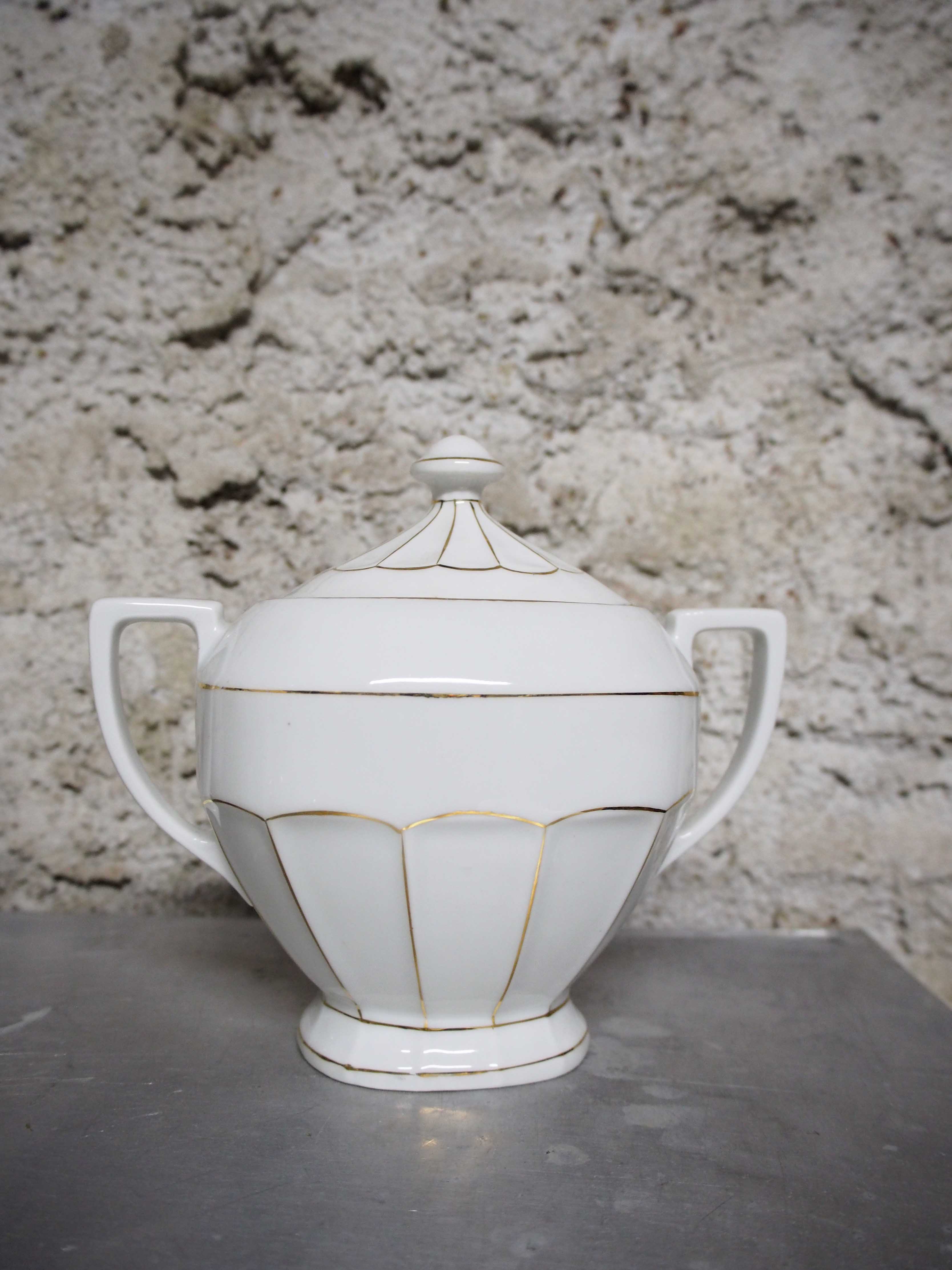 Fine Art Deco porcelain coffee set Victoria China