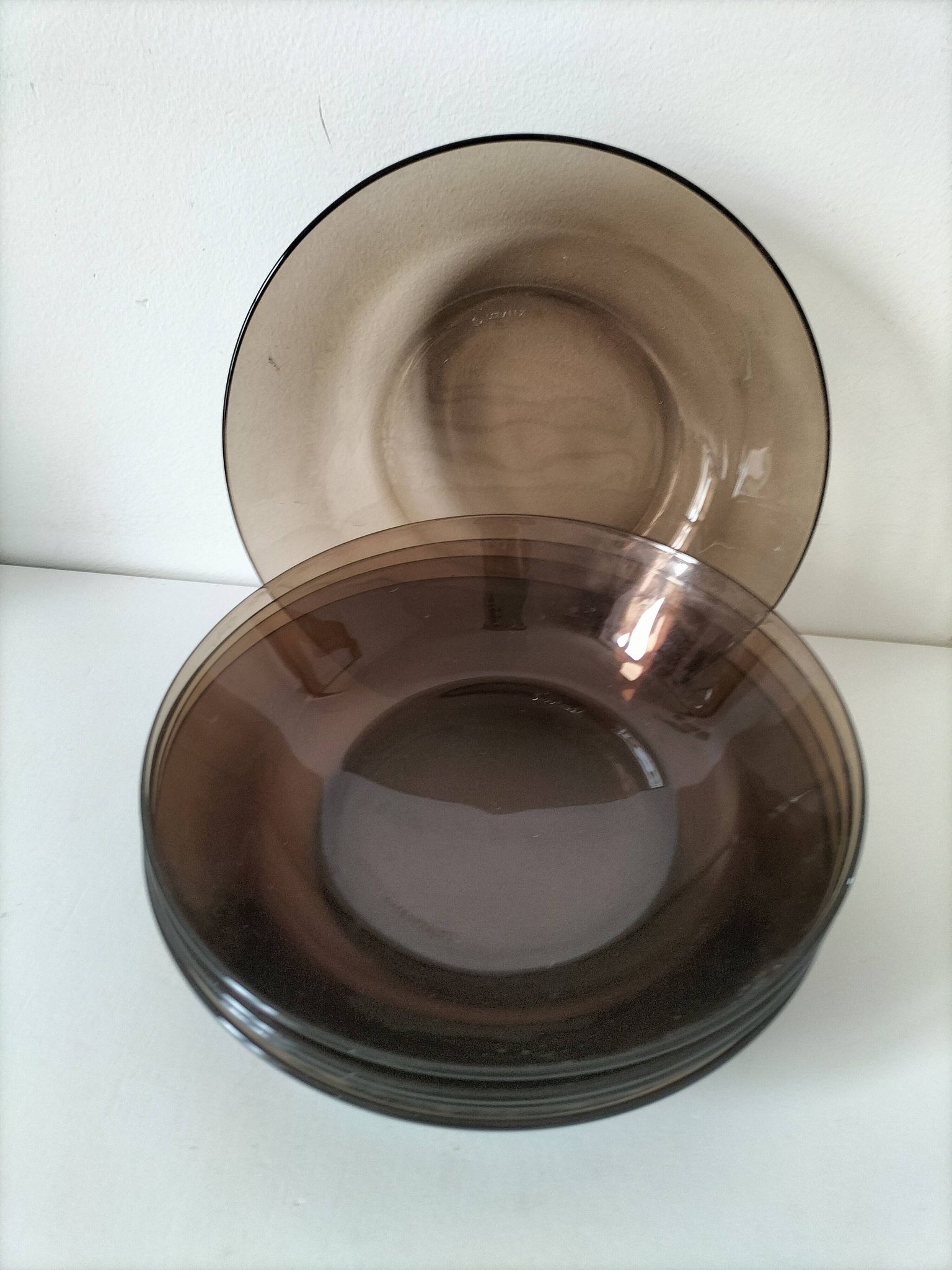 Set of 5 vintage Duralex deep plates – smoked brown glass