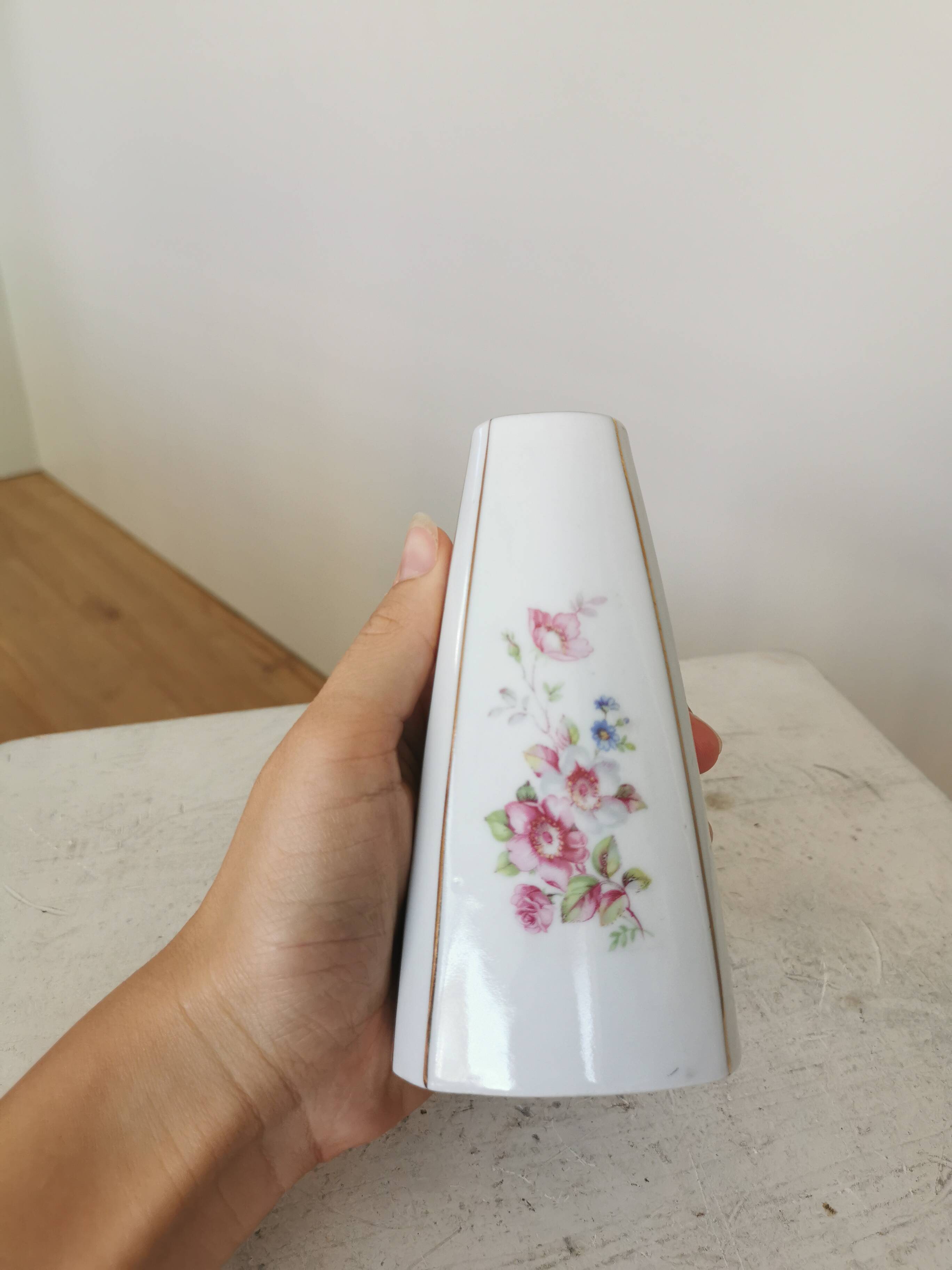 Vase vintage Jugoporcelan : porcelaine florale yougoslave des années 1970