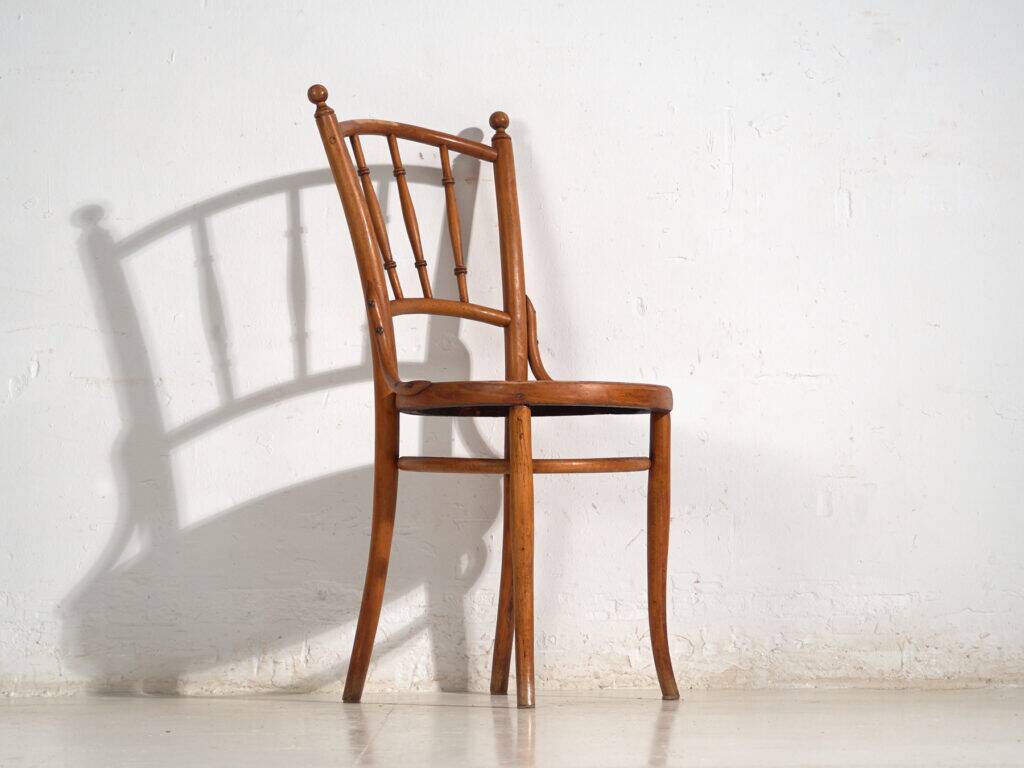 Set of 2 antique bentwood chairs – Central Europe, circa 1900