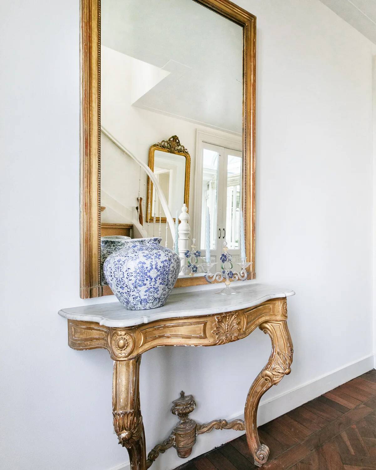 Console Louis XV en bois doré