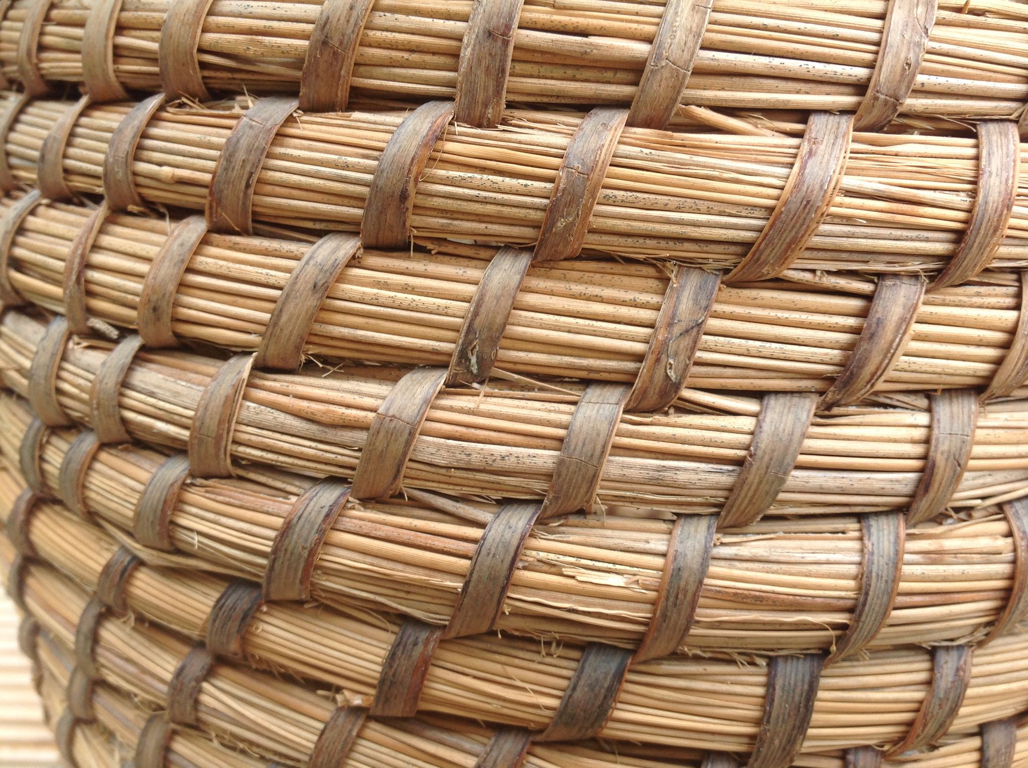 Straw pot cover