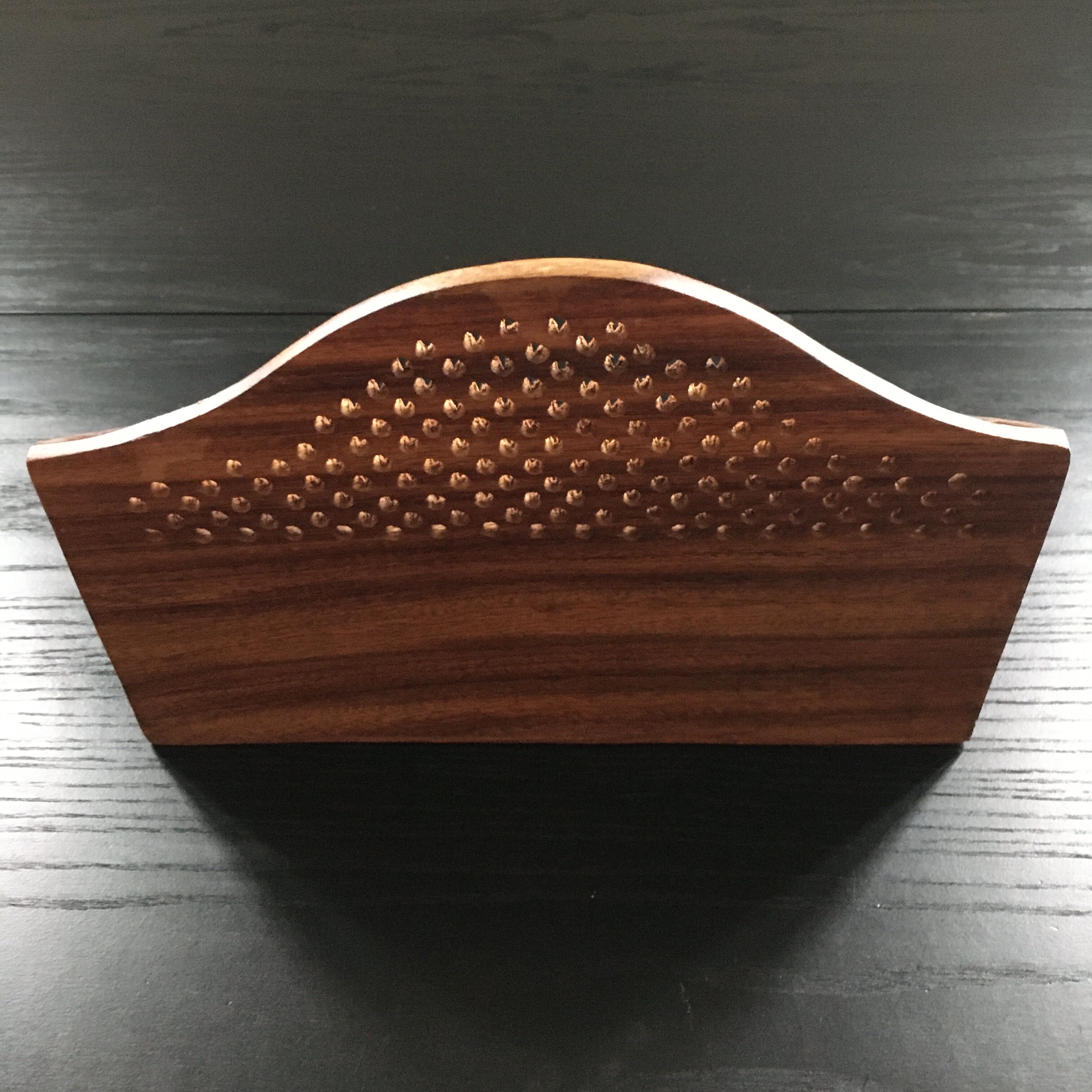 Moucharabieh mail organizer