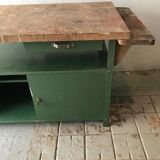 Metal and wood Workbench