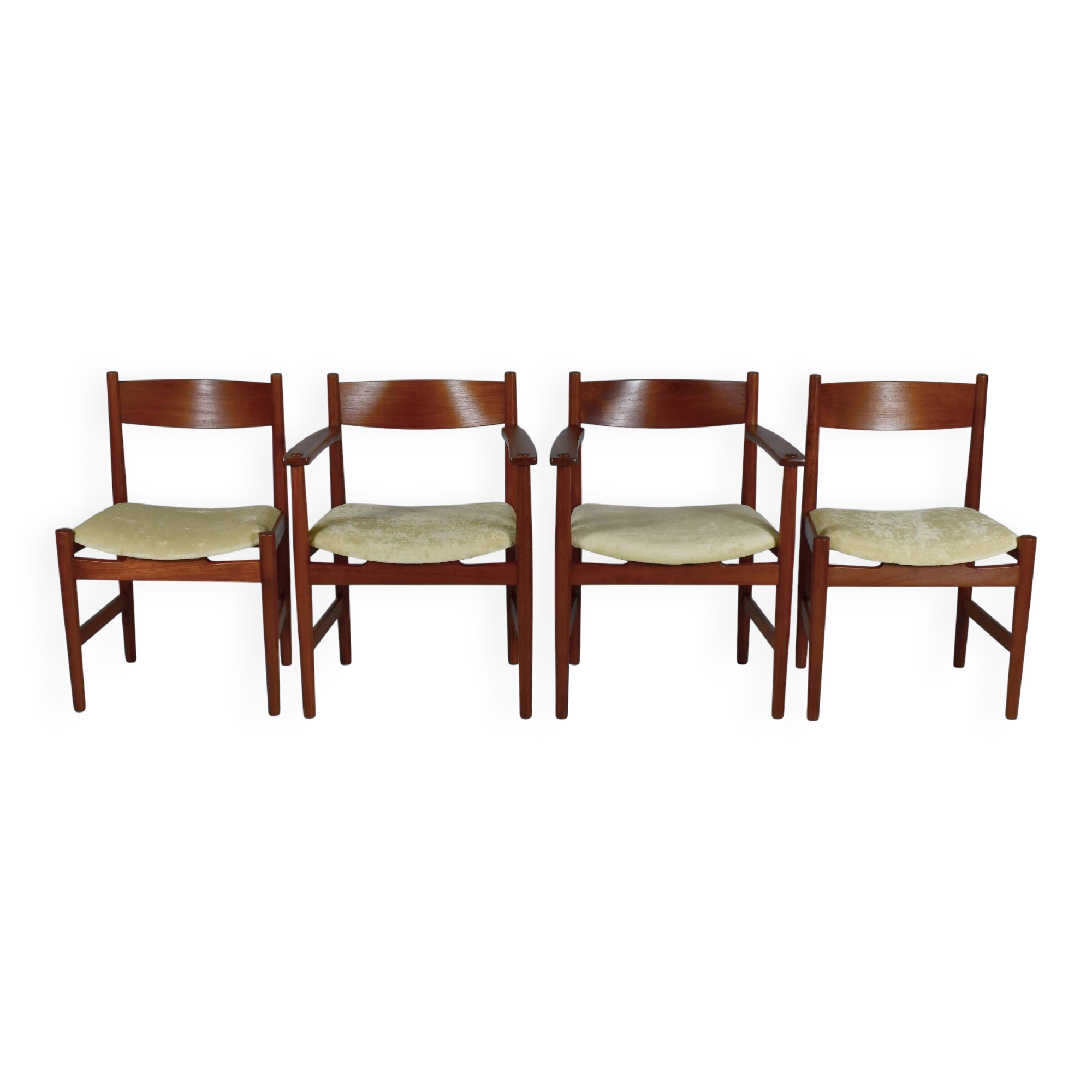 Hans Wegner dining chairs x4. Carl Hansen, Denmark. 1962