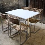 Kitchen table
