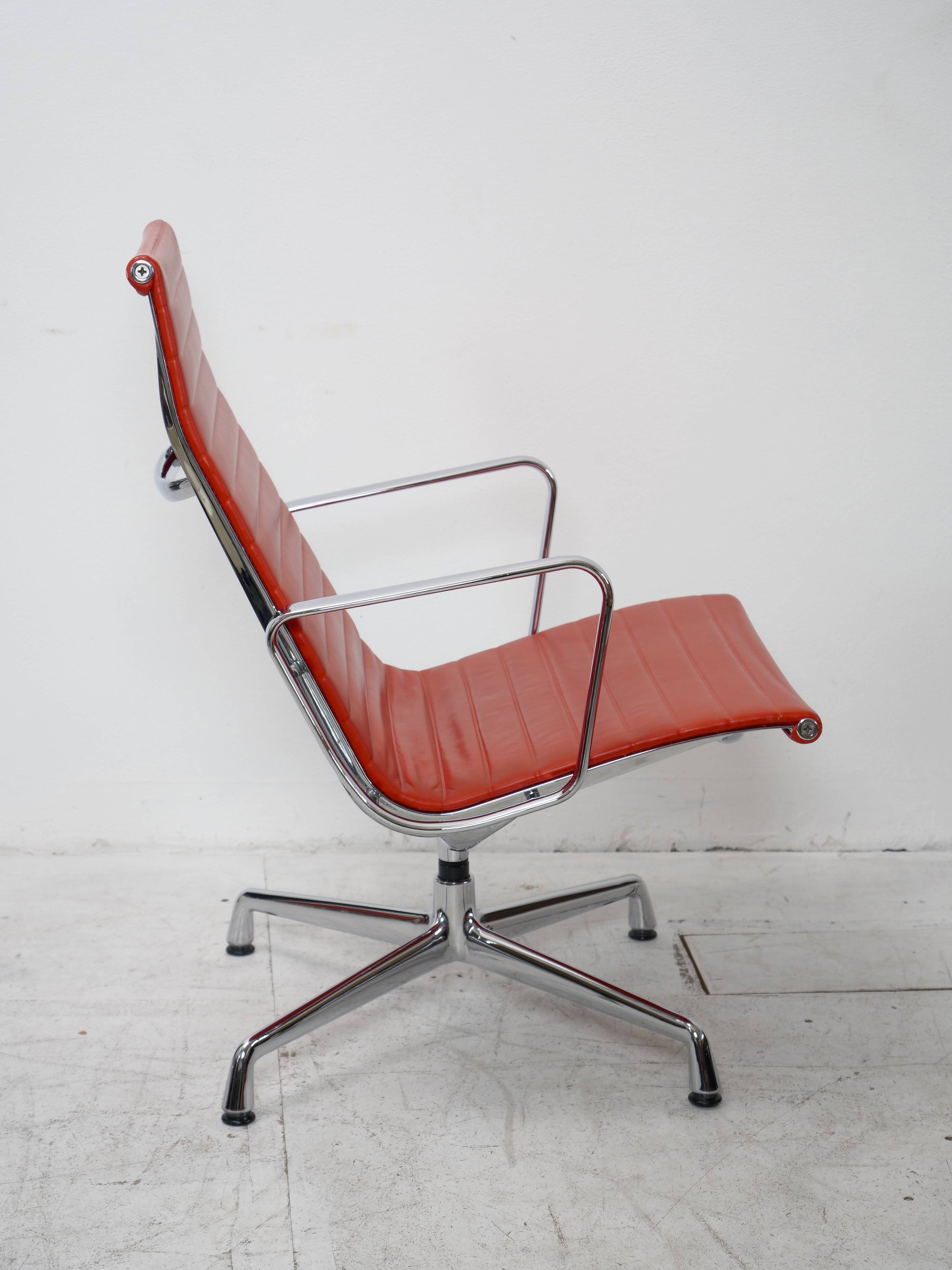 Eames Lounge chair EA116 red leather