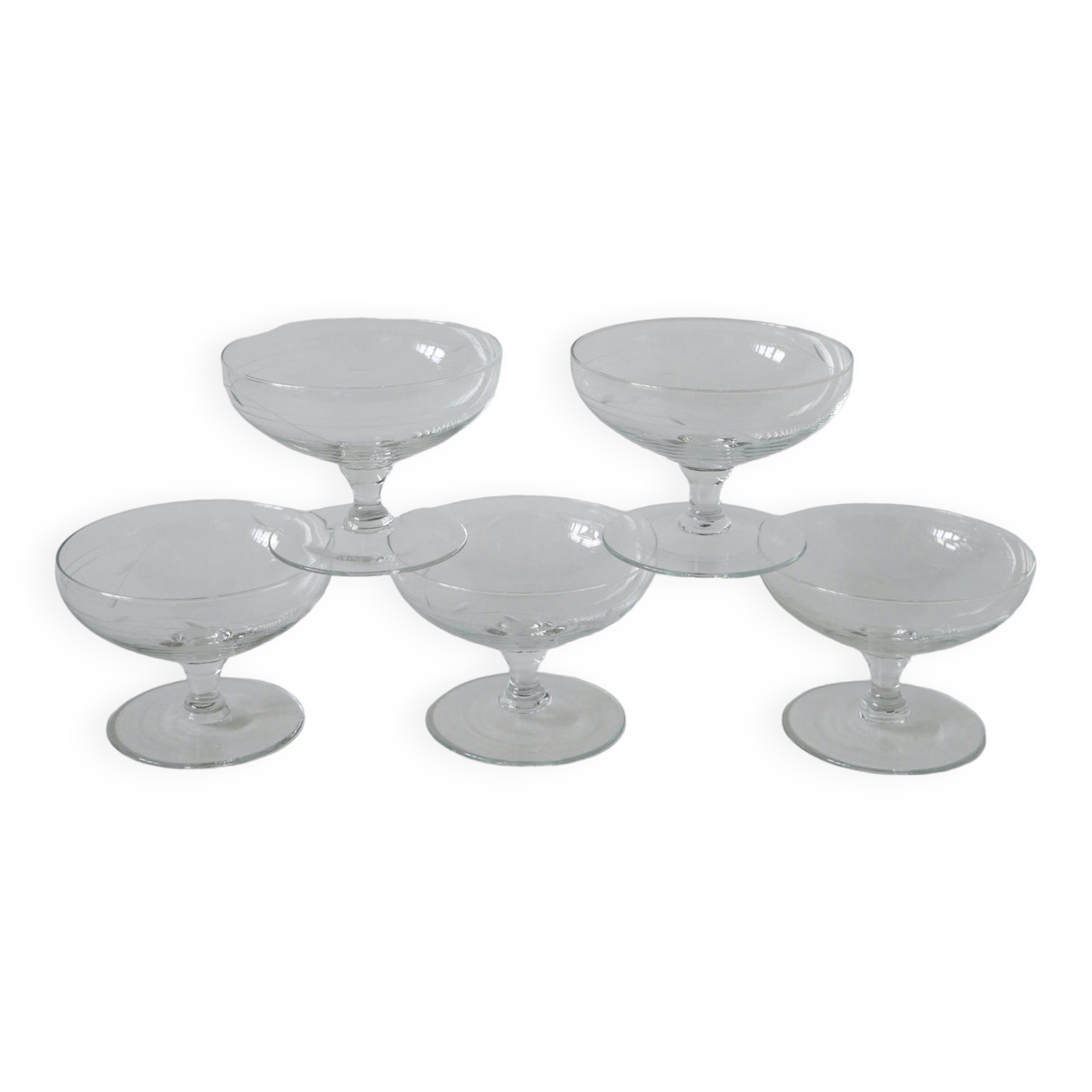 set of 5 engraved crystal champagne glasses 1950 9 x 6.5 cm