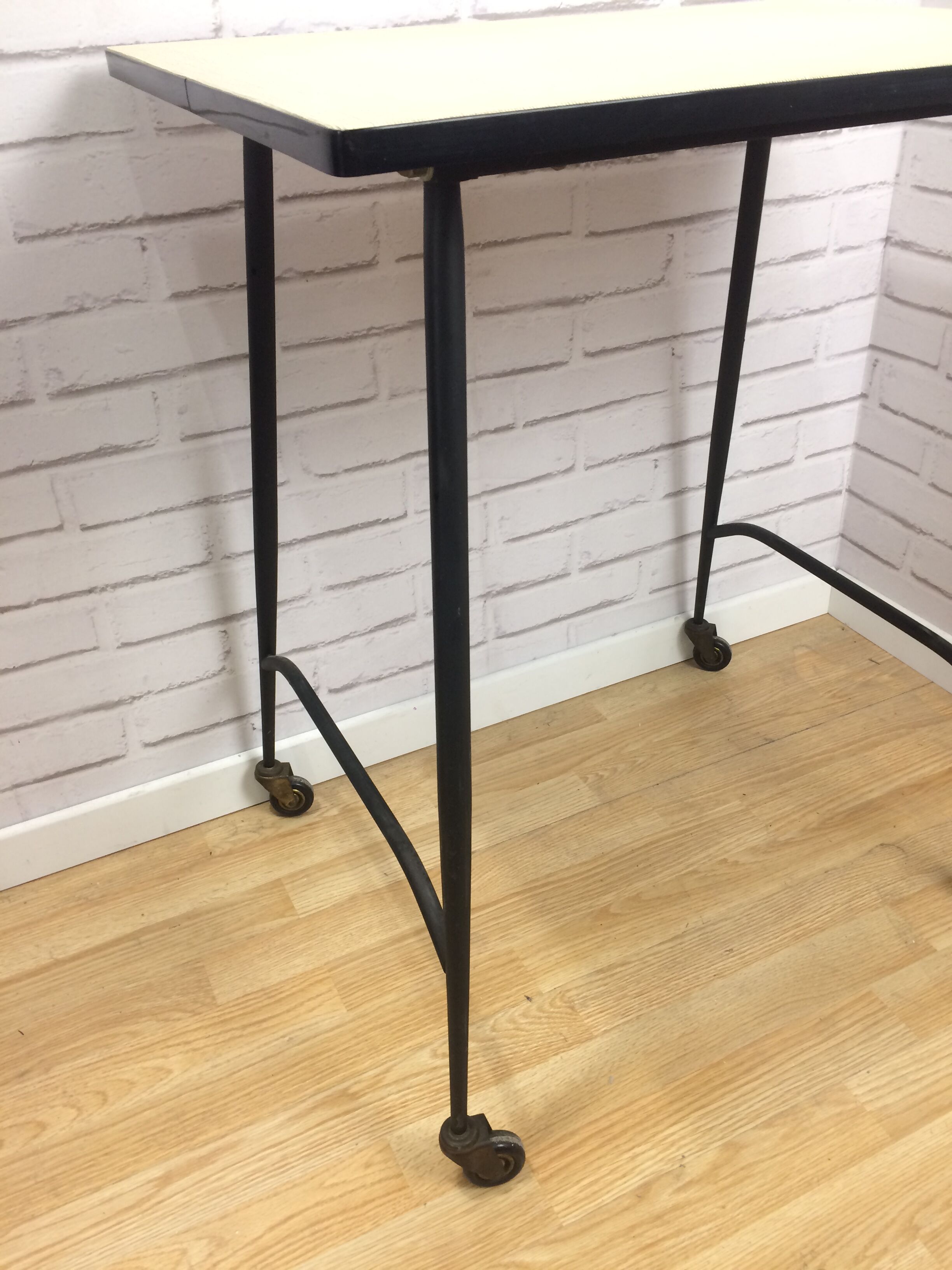 Pvc relief rolling service