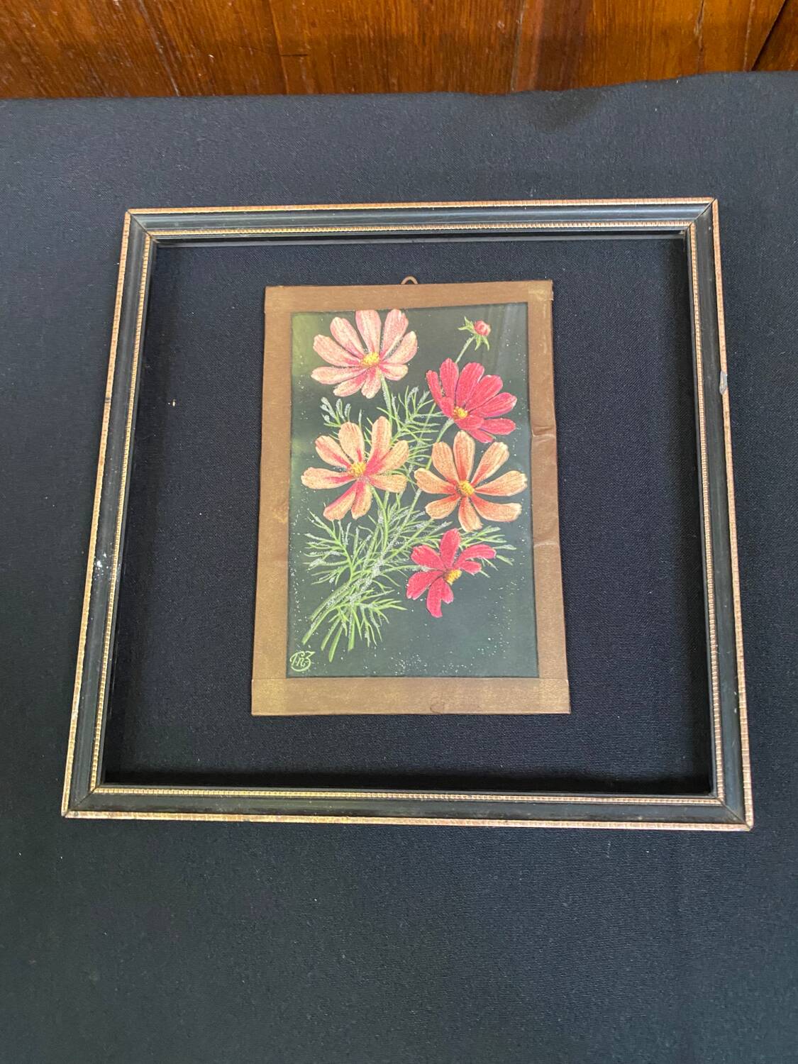 Set of 8 gilded wood or resin or vintage brass frames