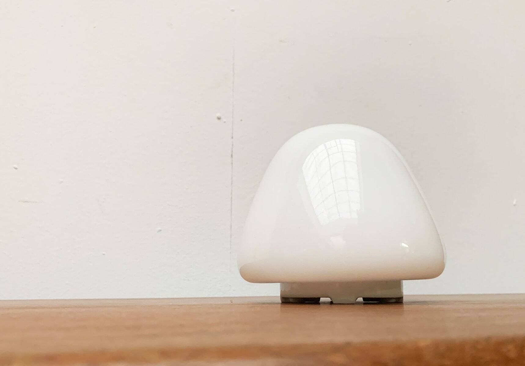 Ceiling or wall lamp Erdbeere in German glass from the mid-century by Wilhelm Wagenfeld for Lindner.