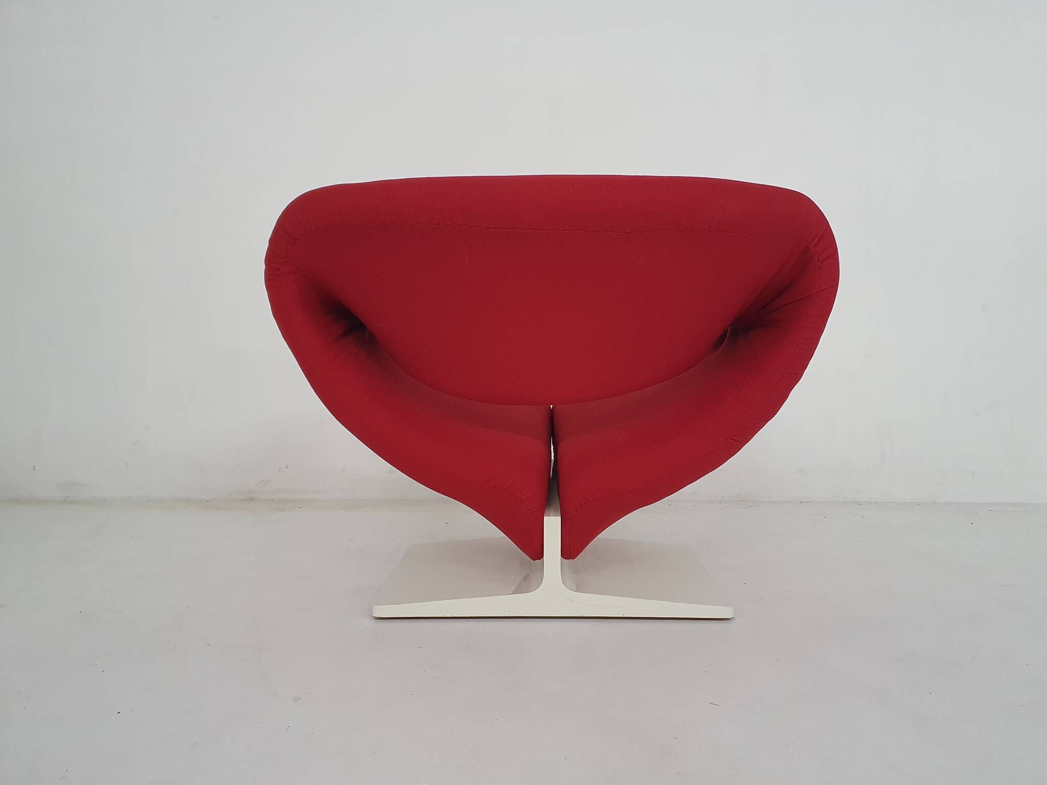 Design lounge chair model "Ribbon" by Pierre Paulin for Artifort, The Netherlands 1966