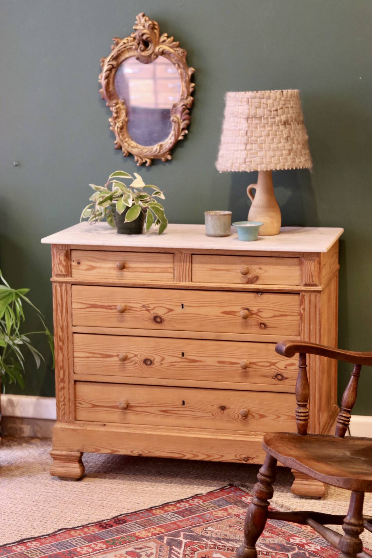Antique chest of drawers in pitch pine, circa 1900